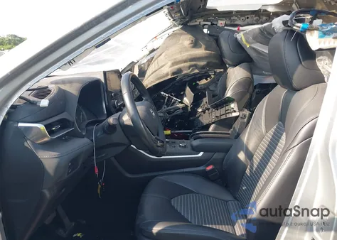 2021 Toyota Highlander Xse z USA, uszkodzony, nr VIN 5TDJZRBH4MS129931